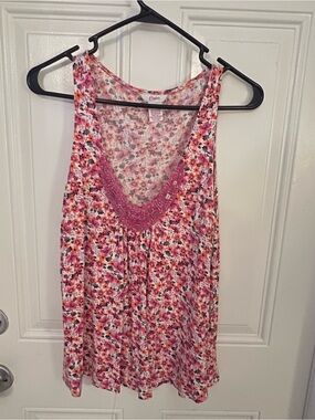 Candie’s Pink Floral Sleeveless Top